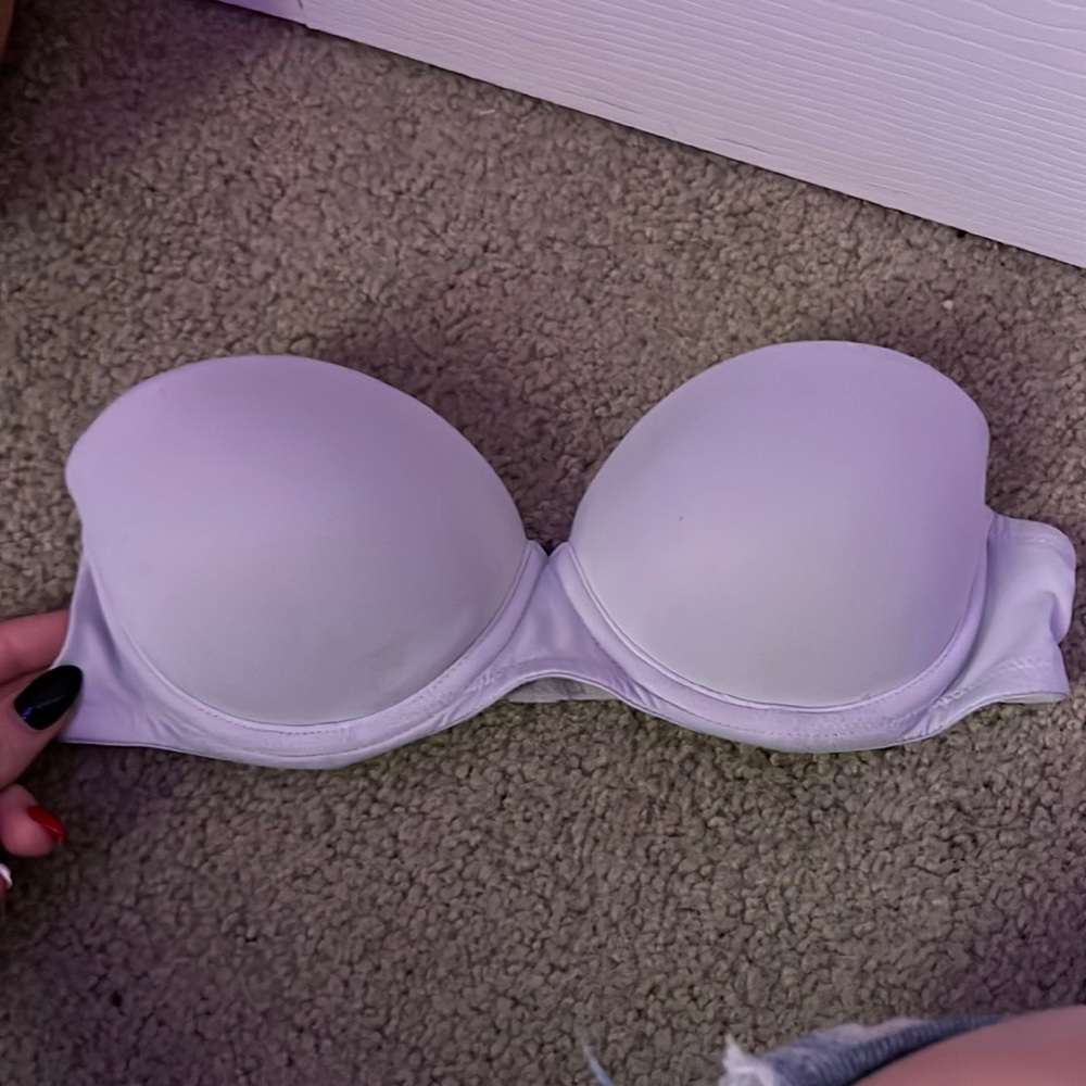 Strapless bra
